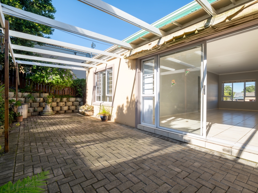 2 Bedroom Property for Sale in Old Place Western Cape